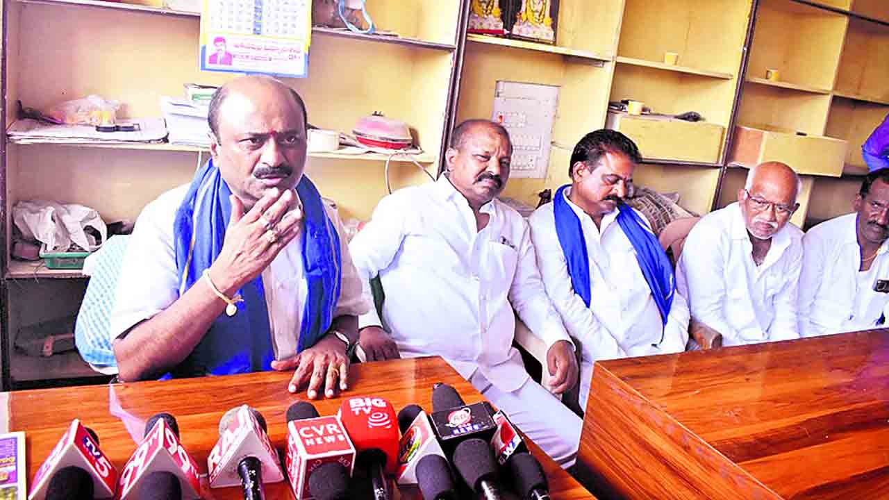 నమ్మకద్రోహానికి మారుపేరు కడియం