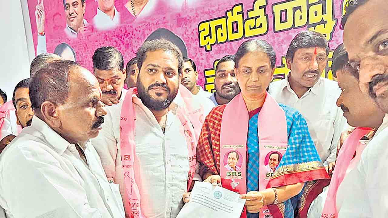 బీఆర్‌ఎస్‌ యువజన విభాగం నియోజకవర్గ అధ్యక్షుడిగా శ్రీధర్‌రెడ్డి