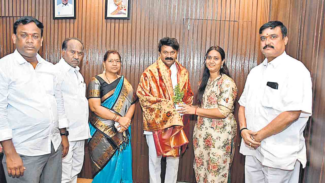 కారు వైపే కంటోన్మెంట్‌