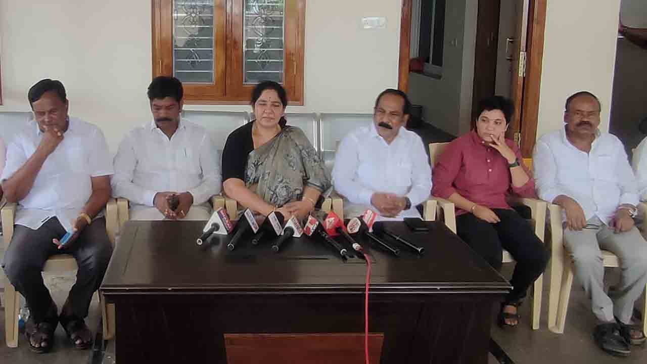 MLC Satyavati Rathode | కాంగ్రెస్కు మూడోస్థానం తప్పదు : ఎమ్మెల్సీ సత్యవతి రాథోడ్