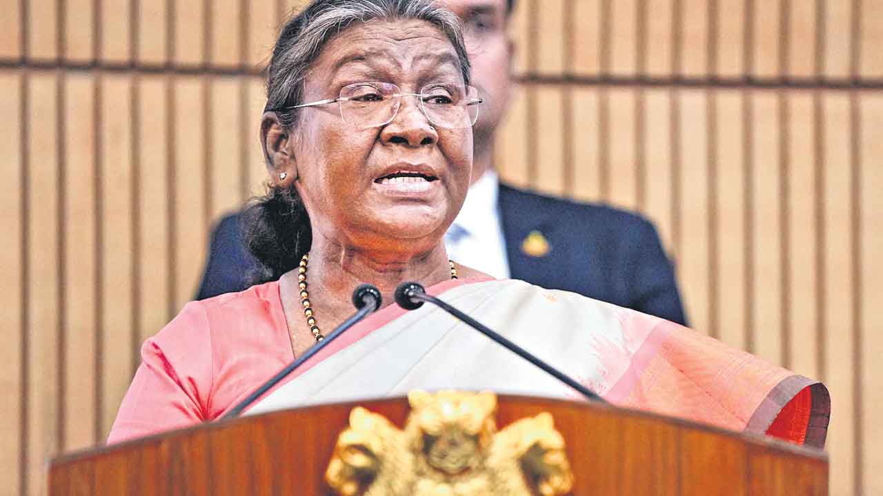 CAR T-Cell Therapy | క్యాన్సర్‌కు దివ్యౌషధం.. సీఏఆర్‌ టీ-సెల్‌ థెరపీని ప్రారంభించిన రాష్ట్ర‌ప‌తి