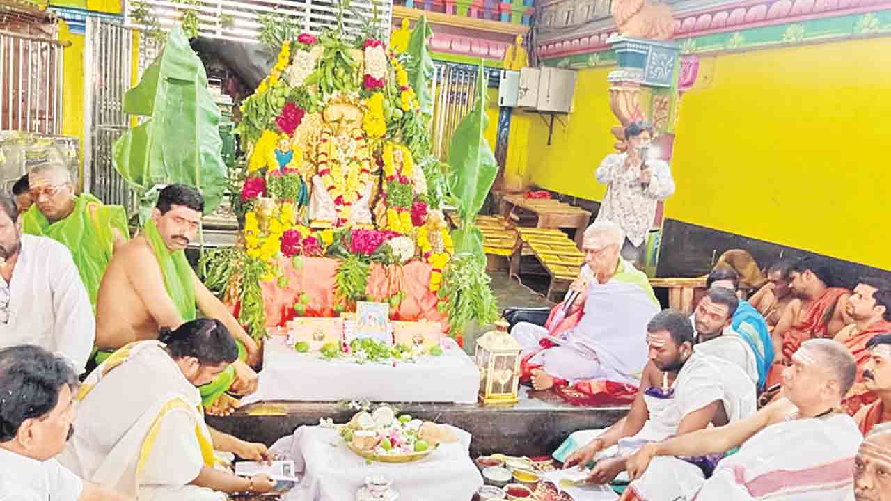 భద్రాద్రిలో బ్రహ్మోత్సవాలు ప్రారంభం