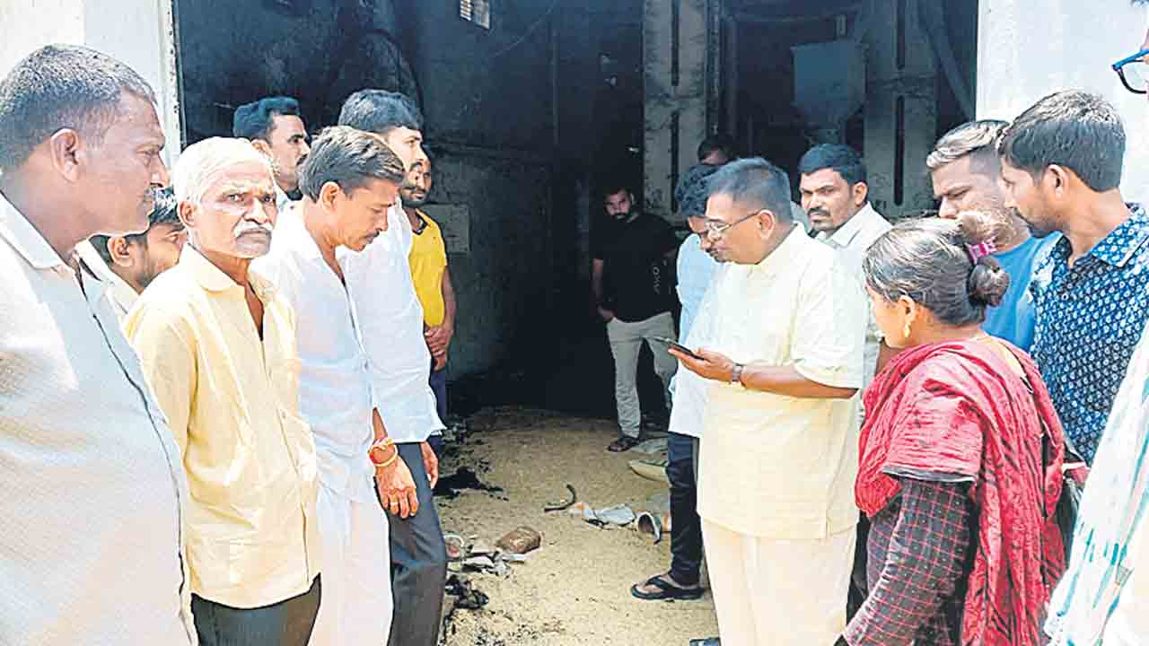 రైస్‌ మిల్లులో అగ్ని ప్రమాదం