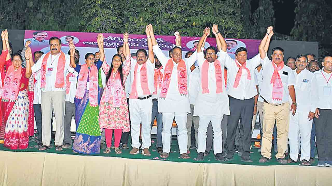 MLA Malla Reddy | 4వేల పెన్షన్‌ ఏదీ?.. హామీలు అమలు చేయని కాంగ్రెస్‌కు బుద్ధి చెప్పాలి: ఎమ్మెల్యే మల్లారెడ్డి