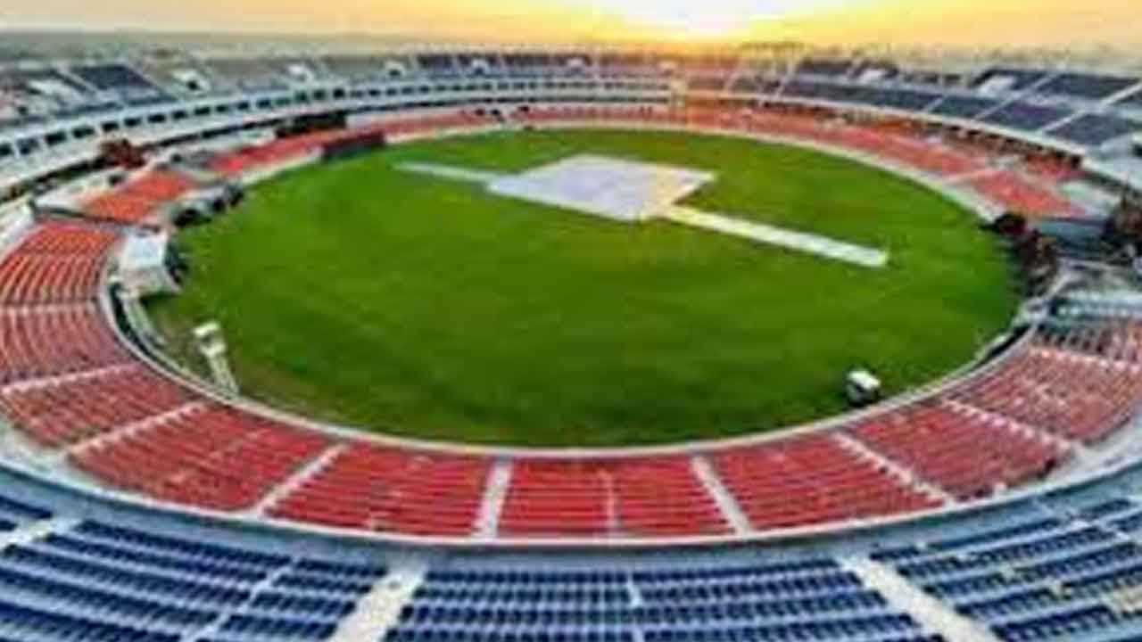 ముల్లాన్‌పూర్‌లో ఐపీఎల్‌ మ్యాచ్‌లు ఆపండి!