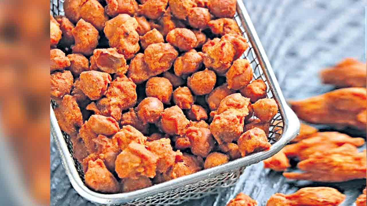 Palli Pakodi | పల్లీల పకోడి చేసేద్దామిలా..