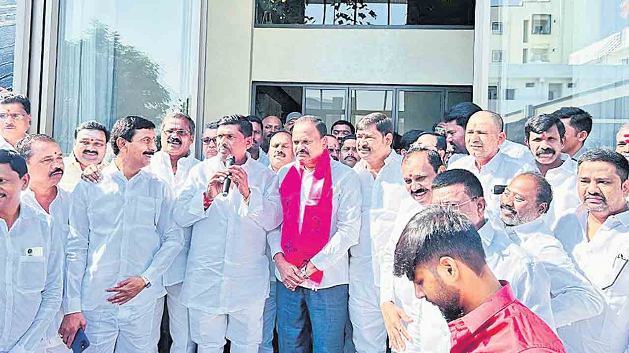 వెంకట్రామిరెడ్డికి భారీ మెజార్టీ అందించాలి