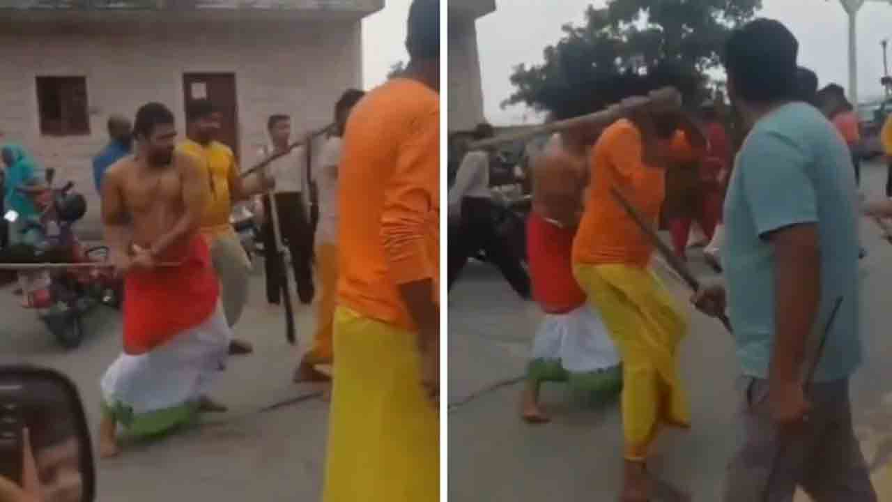Watch: భక్తులపై పూజారులు, ఆలయ సిబ్బంది కర్రలతో దాడి.. వీడియో వైరల్‌