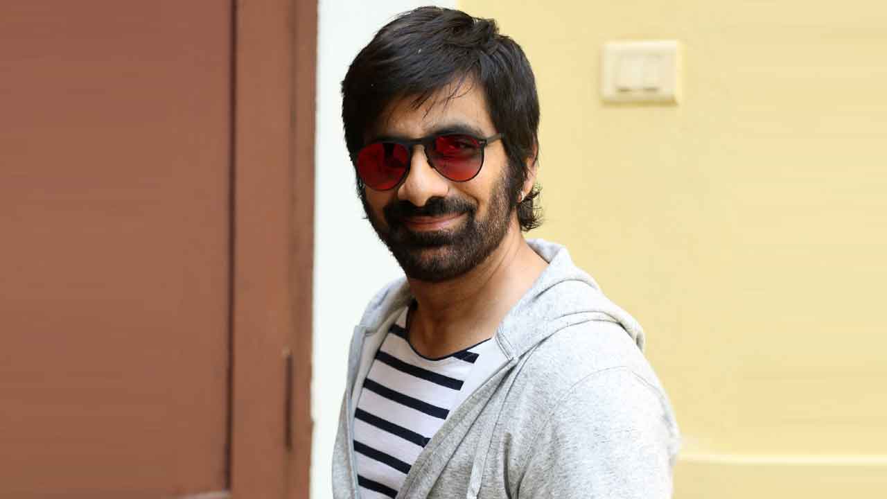 మిస్టర్‌ బచ్చన్‌ హంగామా..