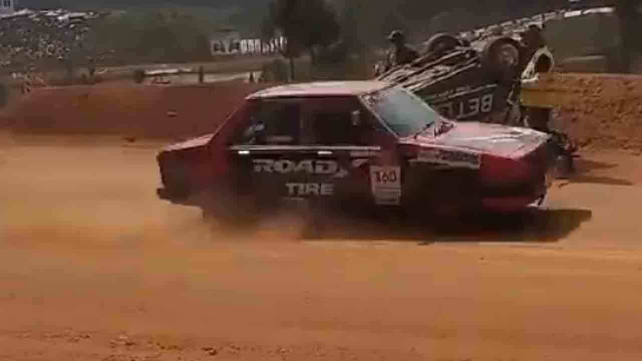 Race car crash | ప్రేక్షకులపైకి దూసుకెళ్లిన రేస్‌ కారు.. ఏడుగురు దుర్మరణం..Video