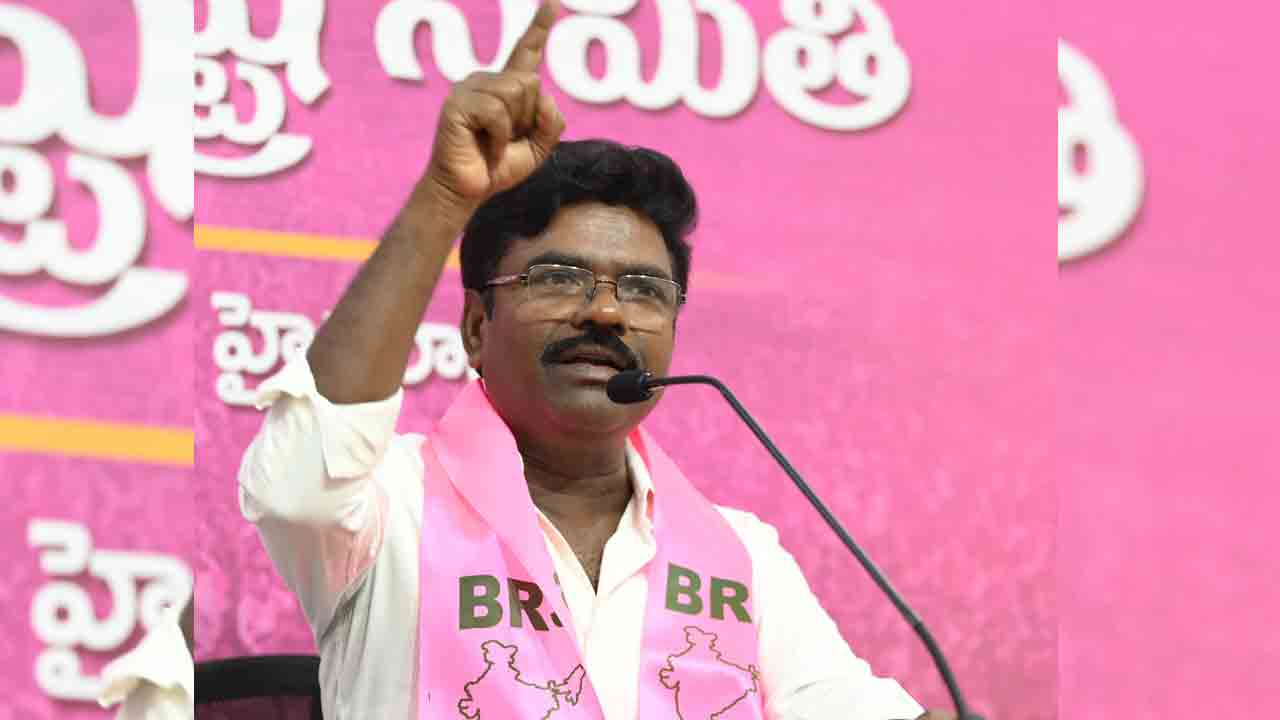 కాంగ్రెస్‌ మాదిగ ద్రోహుల పార్టీ