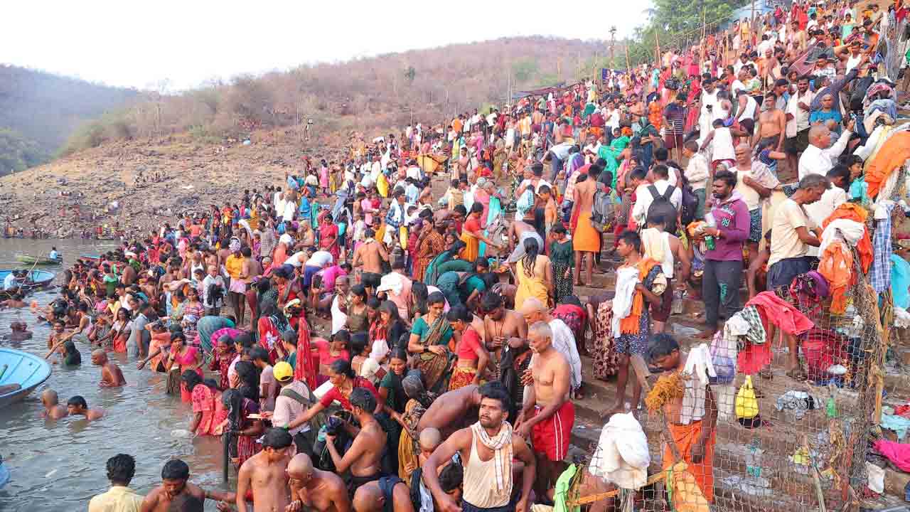 Srisailam | శ్రీశైలంలో శ‌నివారం నుంచి ఉగాది మహోత్సవాలు.. తెల్ల‌వారు జాము నుంచి అలంకార ద‌ర్శ‌నాలు!