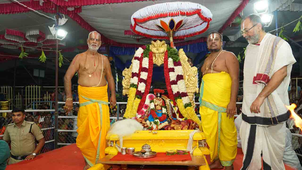 రారండోయ్‌.. రామయ్య పెళ్లికి..