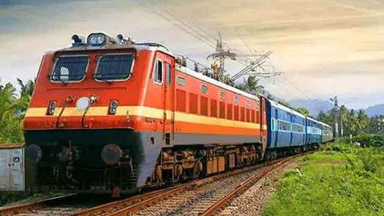 Special Trains | సికింద్రాబాద్‌ నుంచి పట్నా, దానాపూర్‌కు ప్రత్యేక రైళ్లు..