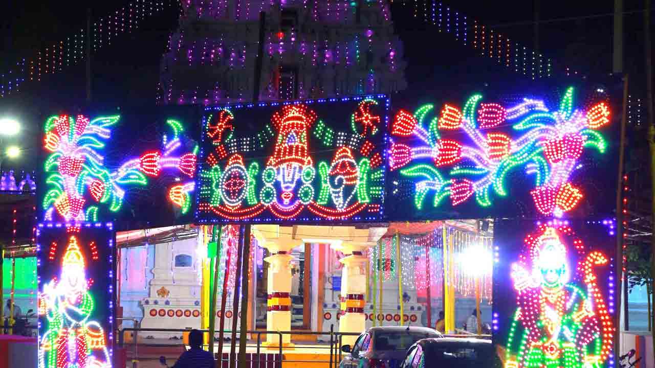 శ్రీరామ నవమి వేడుకలకు ఏర్పాట్లు