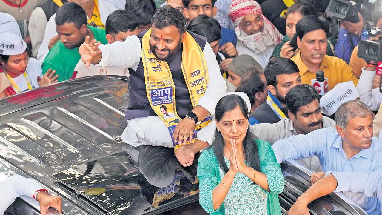 సునీత కేజ్రీవాల్‌కు ఆప్‌ ప్రచార బాధ్యతలు