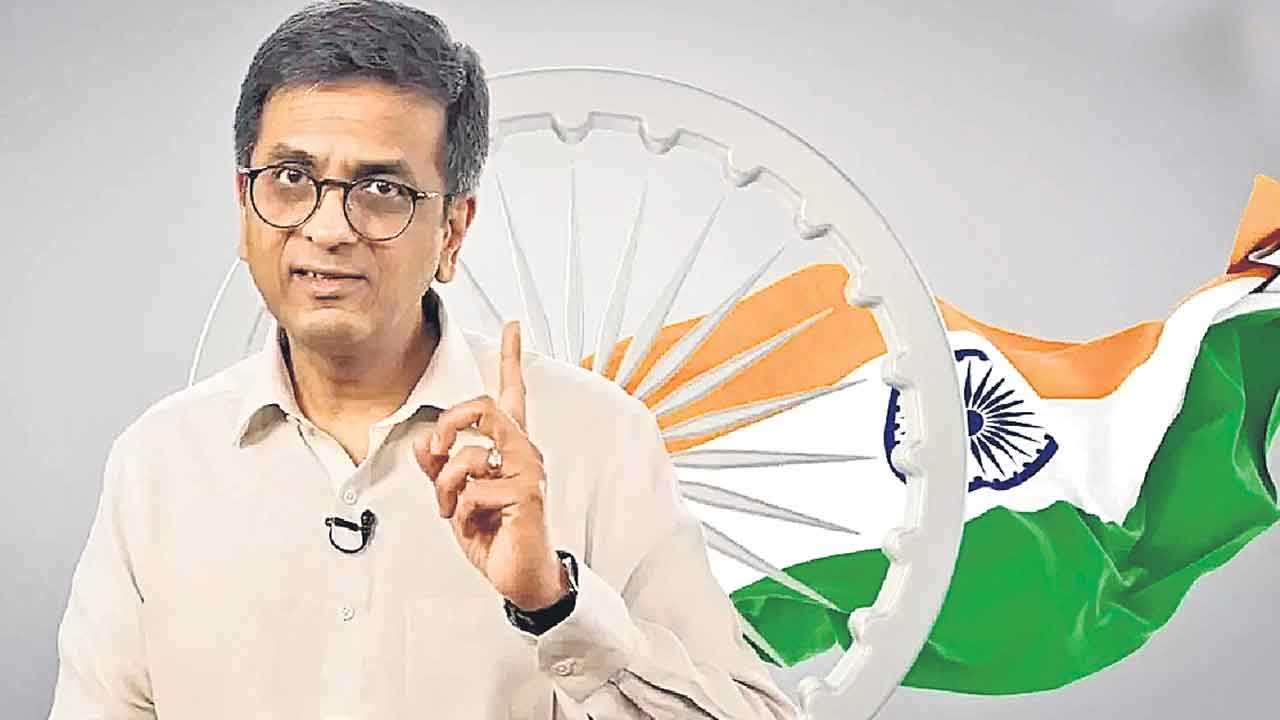 CJI Chandrachud | ఐదేండ్లకొకసారి ఐదు నిమిషాలు.. దేశం కోసం ఓటేయడం మిస్‌ కావొద్దు: సీజేఐ చంద్రచూడ్‌