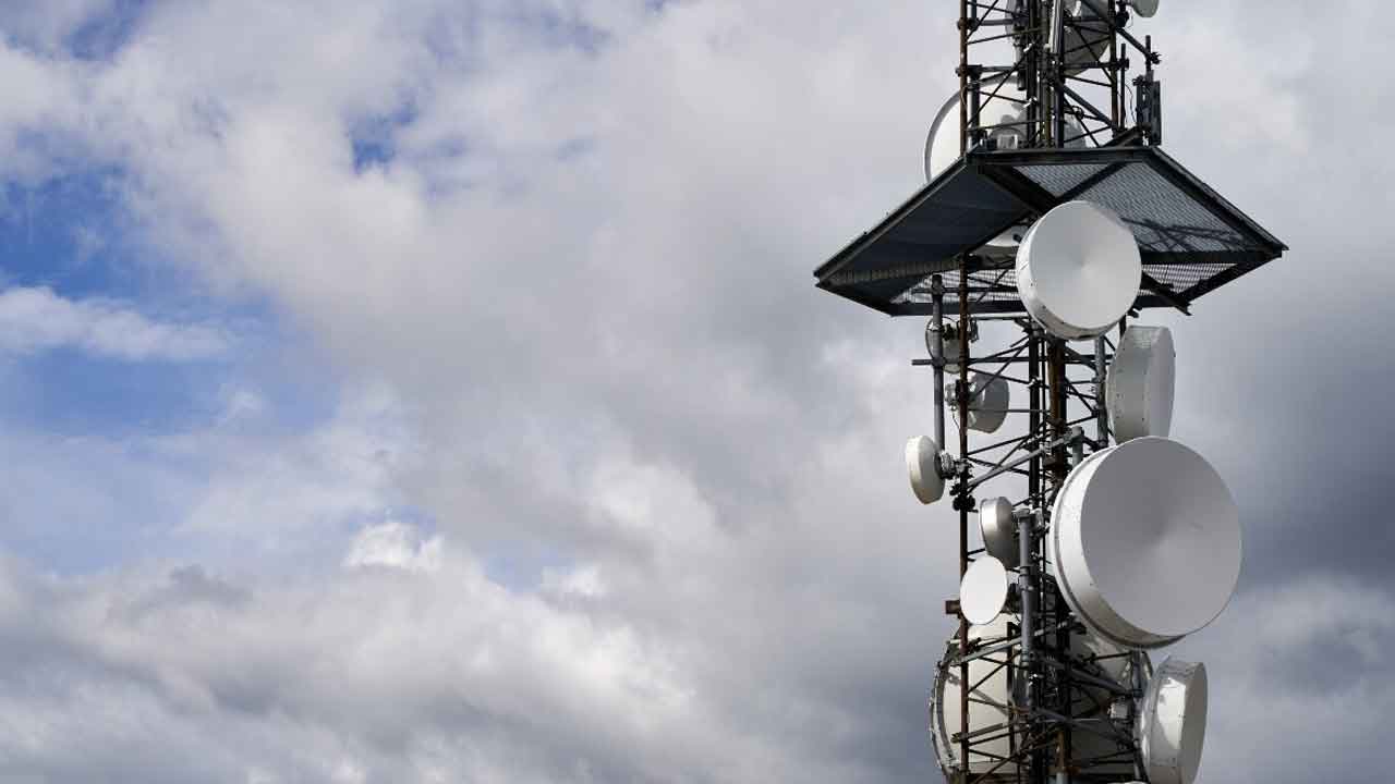 Spectrum | స్పెక్ట్రమ్‌ వేలం వాయిదా.. జూన్‌ 6కు మార్చిన టెలికం శాఖ