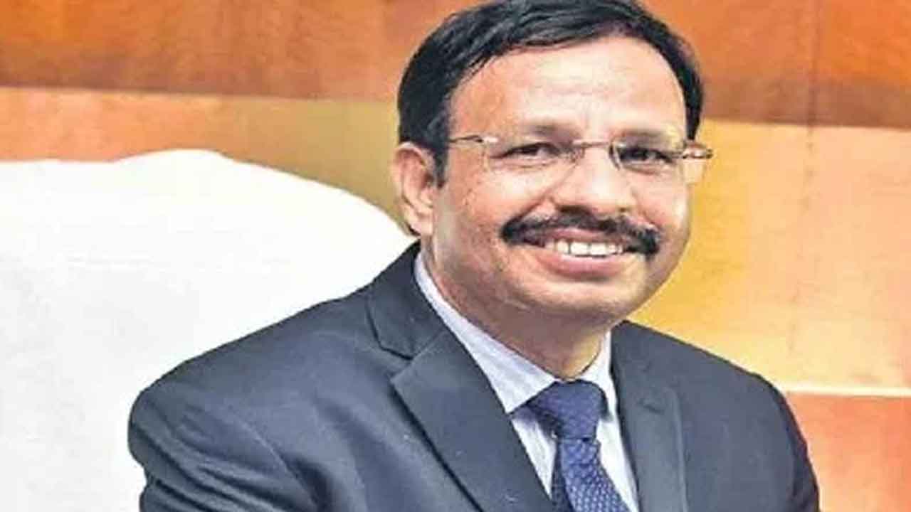 కండక్టర్‌పై దాడి.. ఇద్దరికి రెండేండ్ల జైలు