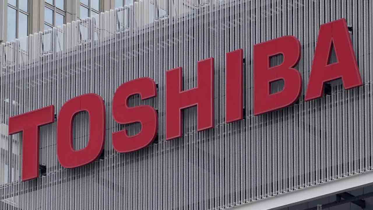 తోషిబాలో 5 వేల ఉద్యోగులపై వేటు