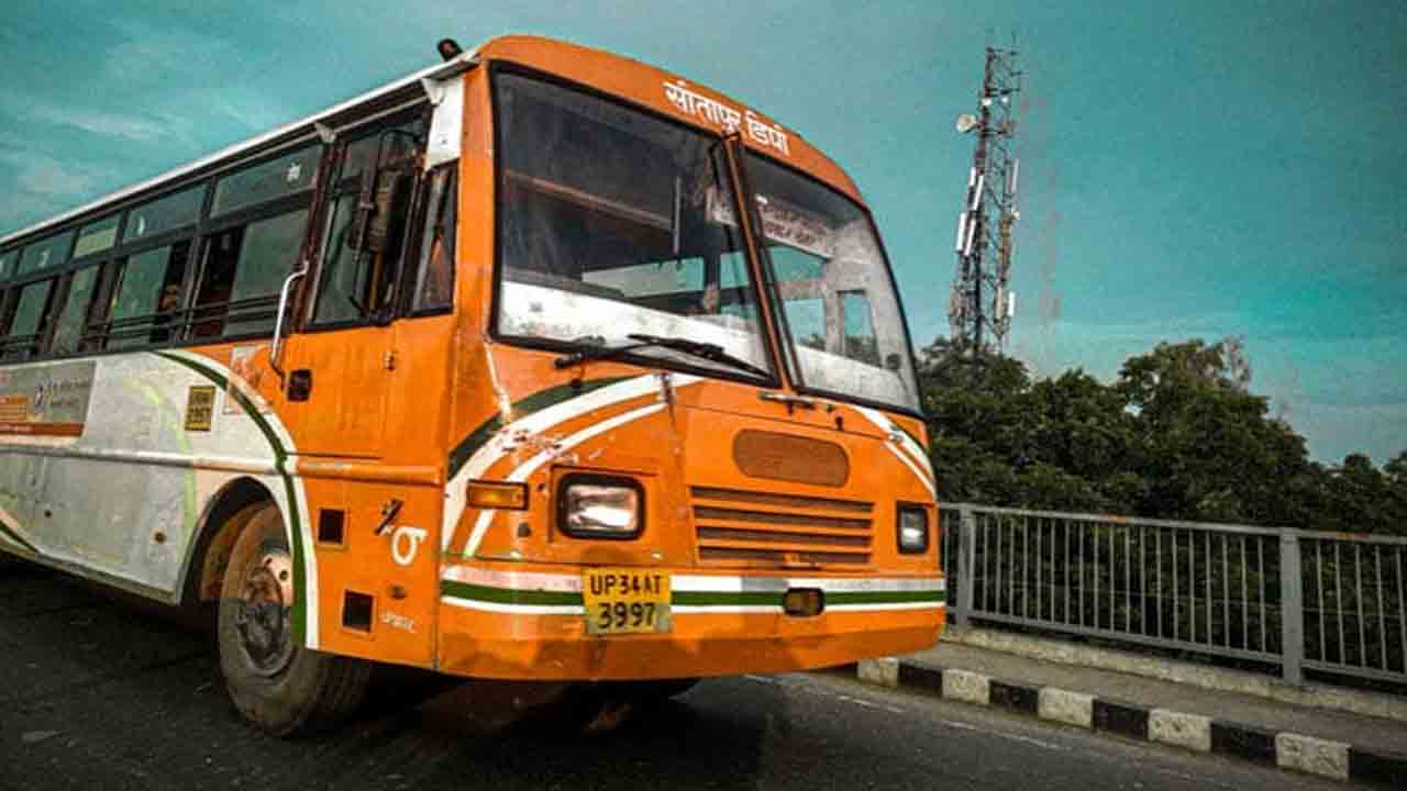 UP Bus Drivers | బస్సులో ఫ్యామిలీ ఫొటో ఉంచండి.. డ్రైవర్లకు రవాణా శాఖ సూచన