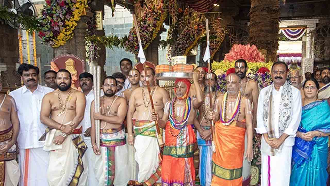 Tirumala | శ్రీవారి ఆలయంలో ఘనంగా క్రోధినామ సంవత్సర ఉగాది ఆస్థానం
