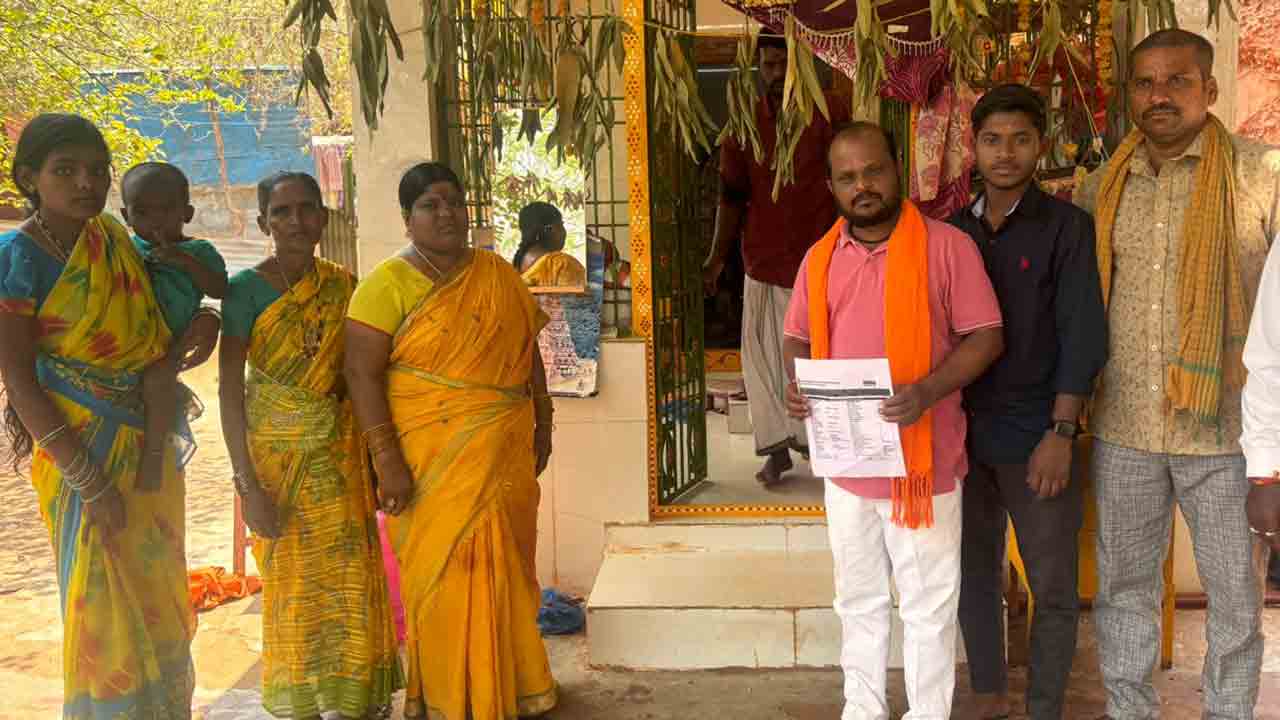 VHP | పాతాళగంగ మహాలక్ష్మి దేవాలయం నిర్వాహకులకు ఇబ్బందులు.. అక్రమార్కులకు పోలీసుల మద్దతు : వీహెచ్పీ