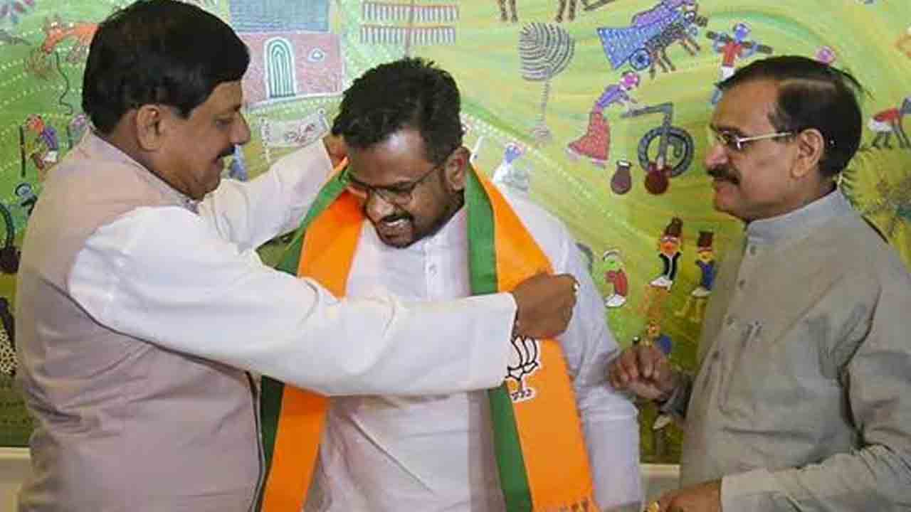 కంచుకోటలో కాంగ్రెస్‌కు ఝలక్‌