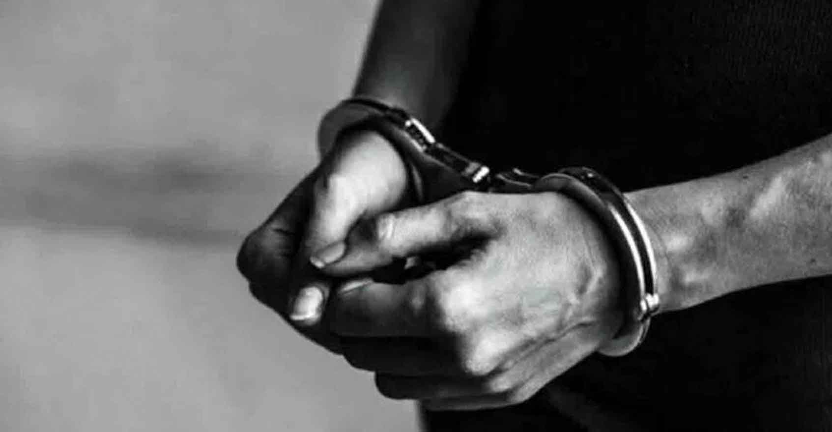 శివబాలకృష్ణ అక్రమాస్తుల కేసులో ముగ్గురి అరెస్టు