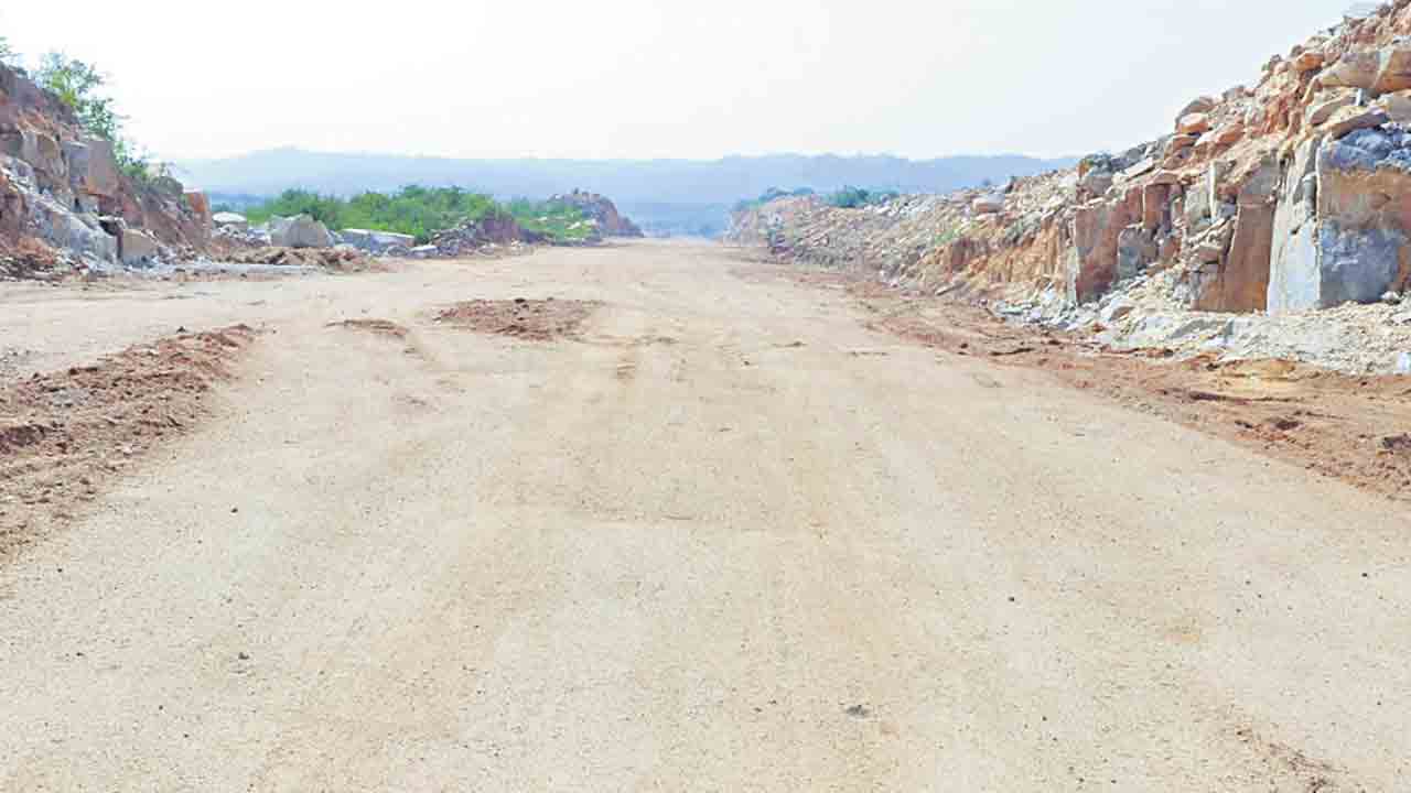 ఫార్మాసిటీపై నీలినీడలు