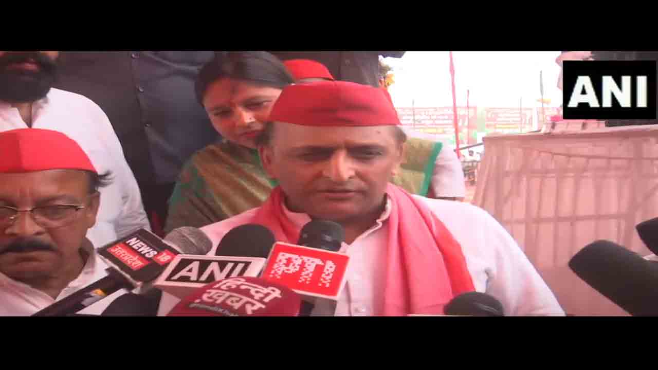 చైనాతో వ్యాపారం నిలిపివేస్తే భార‌త్ బ‌లోపేతం : అఖిలేష్ యాద‌వ్‌