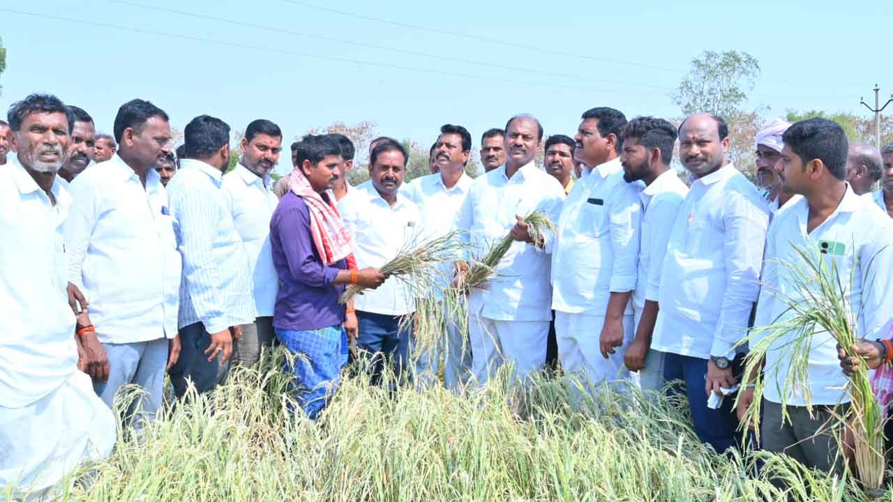 MLA Krishnamohan Reddy | రుణమాఫీ పేరిట రైతులను ఆగం చేసిండ్రు
