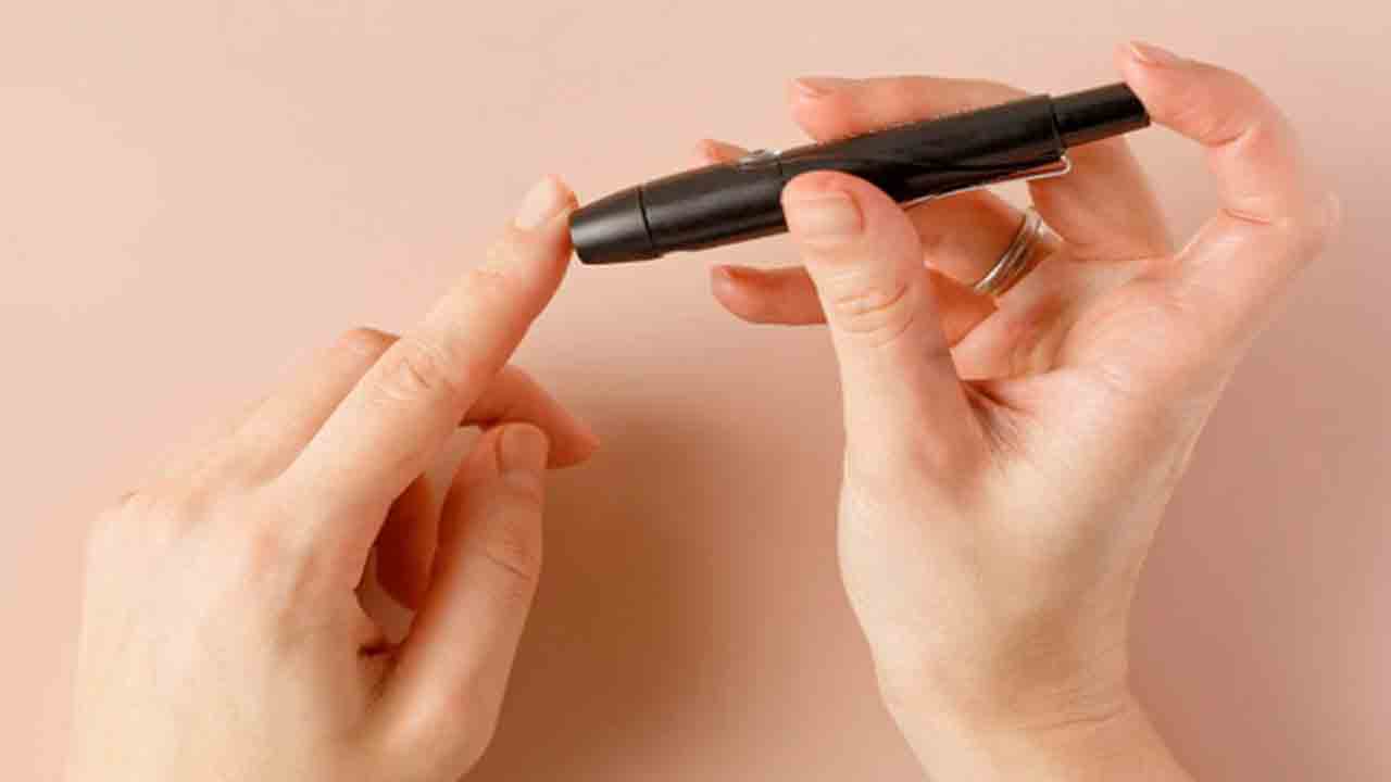 Health Tips | స‌మ్మ‌ర్‌లో బ్ల‌డ్ షుగ‌ర్ లెవెల్స్ అదుపులో ఉండాలంటే..!