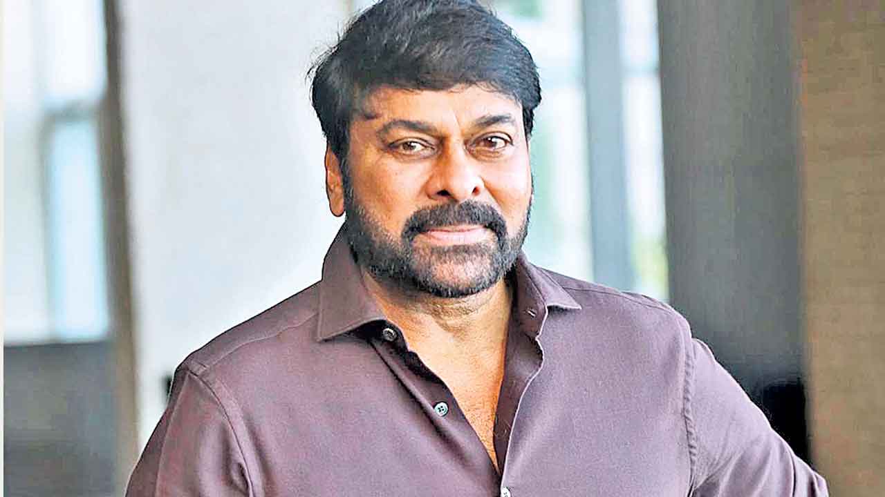 Vishwambhara | పోరాటాల విశ్వంభర.. అల్యూమిలియం ఫ్యాక్టరీలో ఫైటర్స్‌తో చిరంజీవి యాక్షన్‌ సీక్వెన్స్‌