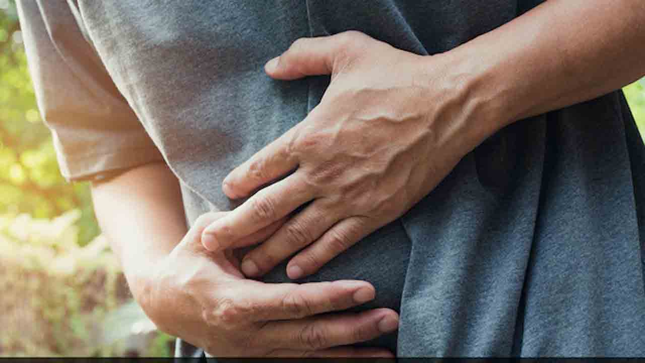 Constipation | ఈ ఆహార ప‌దార్ధాల‌తో మ‌ల‌బద్ధ‌కానికి చెక్..!