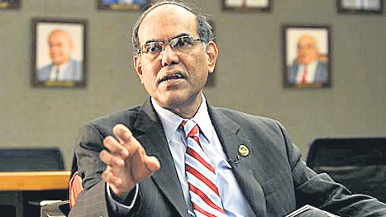 Duvvuri Subbarao | మూడో అతిపెద్ద ఆర్థిక వ్యవస్థగా ఎదిగినా.. భారత్‌ పేద దేశమే: ఆర్బీఐ మాజీ గవర్నర్‌ దువ్వూరి