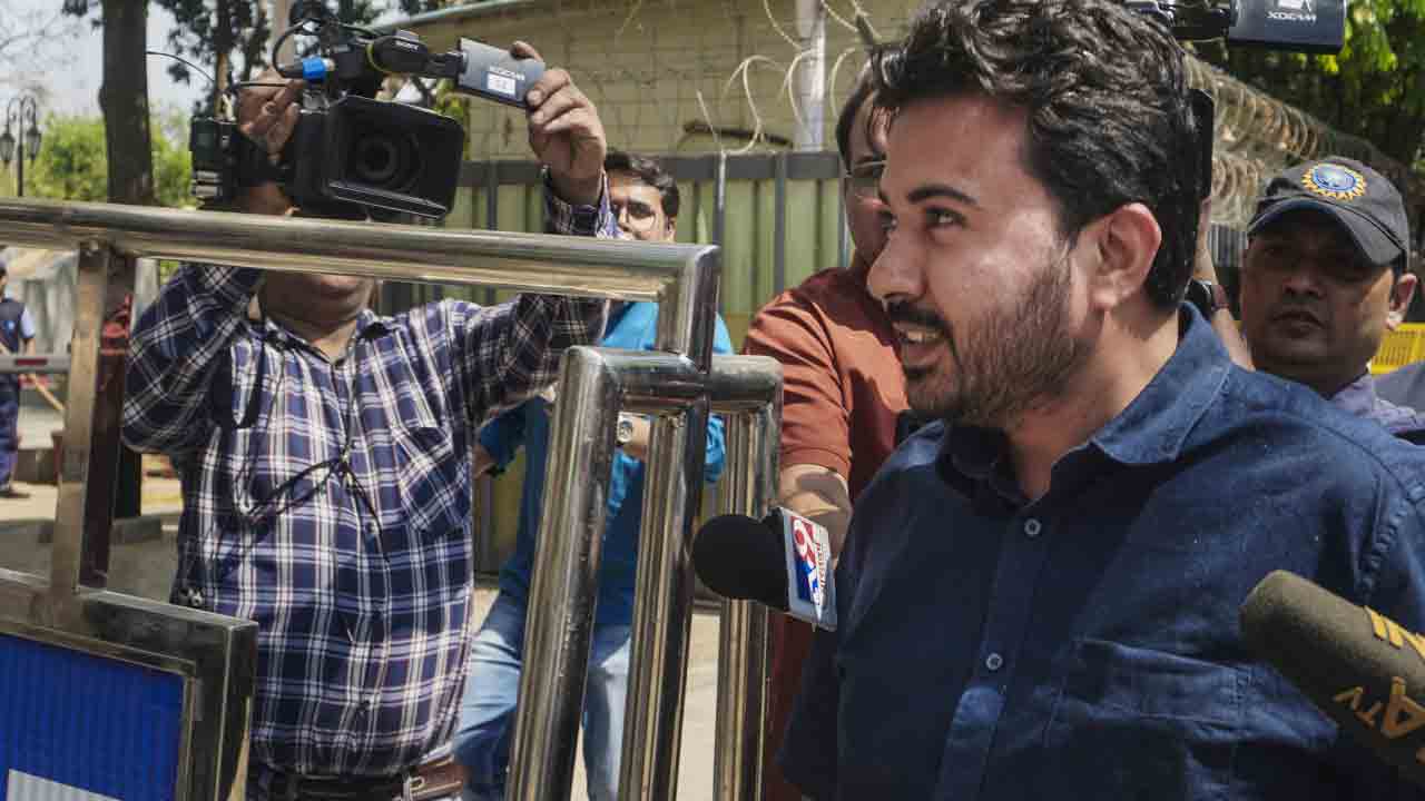 కేజ్రీవాల్‌ అరెస్టుపై ఢిల్లీ హైకోర్టు తీర్పు నేడు