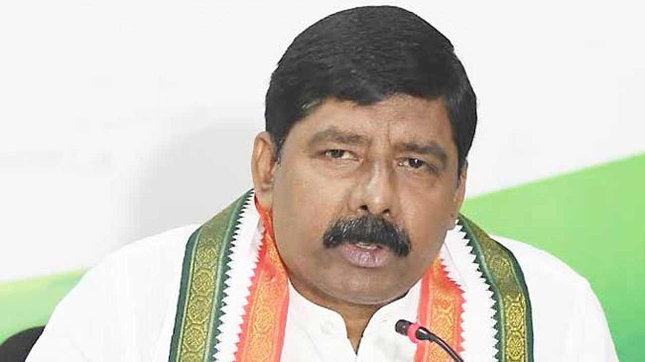 YS Jagan | వైఎస్‌ వారసులం మేమే.. జగన్‌ ఆయన ఆస్తులకు మాత్రమే వారసుడు.. కాంగ్రెస్‌ నేత సంచలన వ్యాఖ్యలు