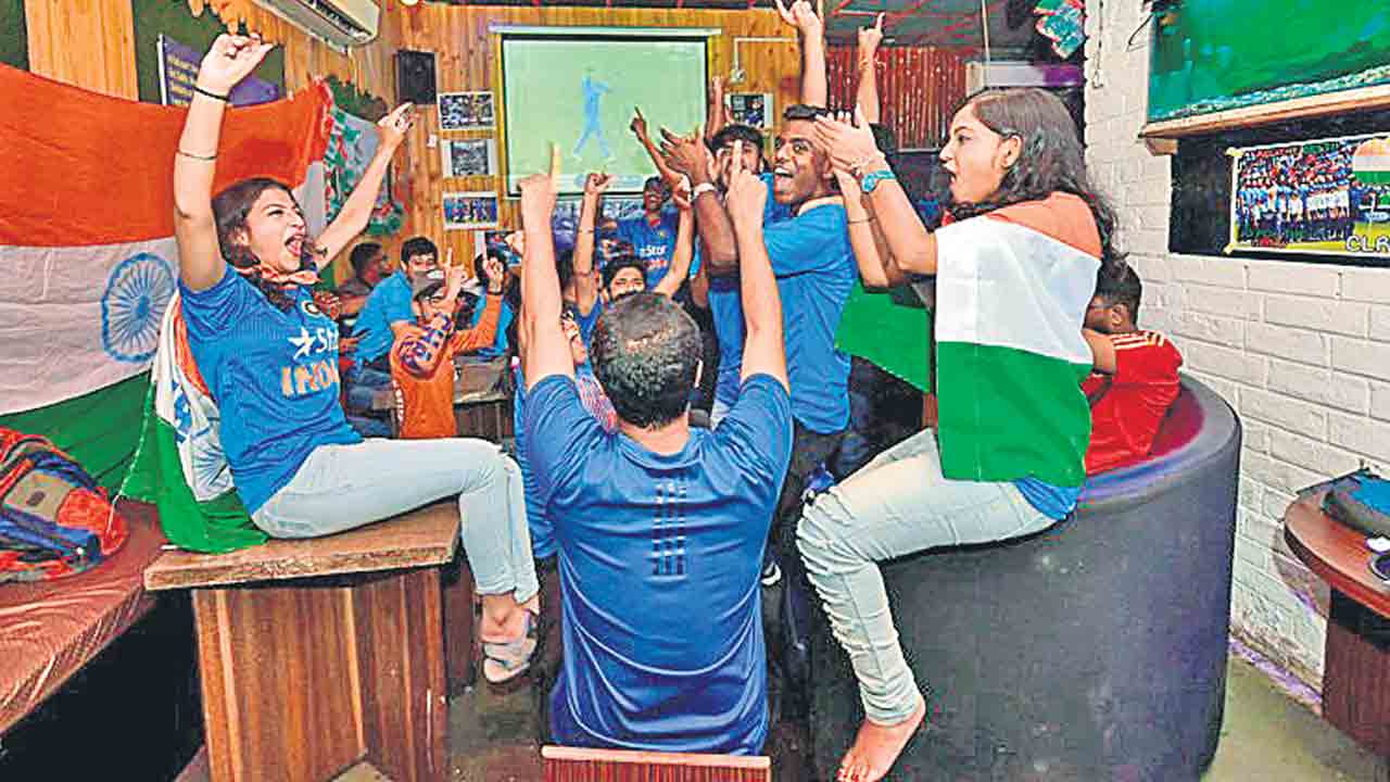 Sports | క్రీడలు చూడటం వల్ల వినోదంతోపాటు మానసిక ఆరోగ్యం..!