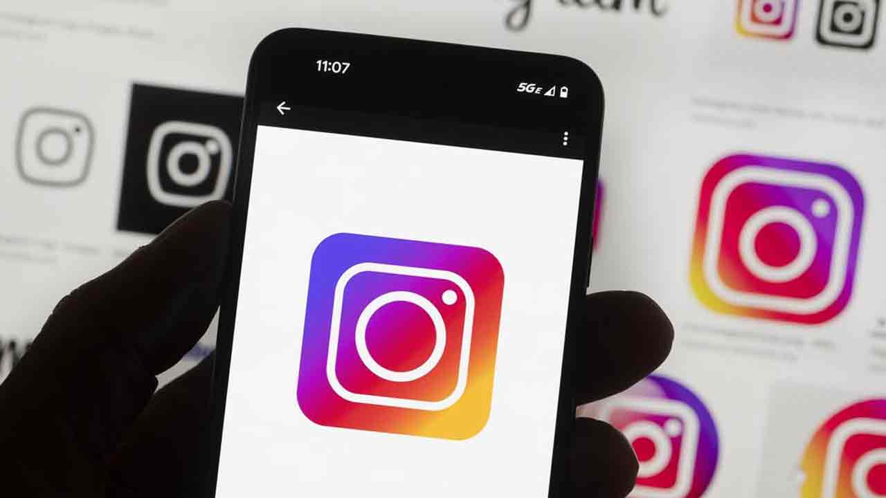 Instagram: న‌గ్న మెసేజ్‌లు.. ఇన్‌స్టాలో కొత్త‌గా బ్ల‌ర్ ఫీచ‌ర్