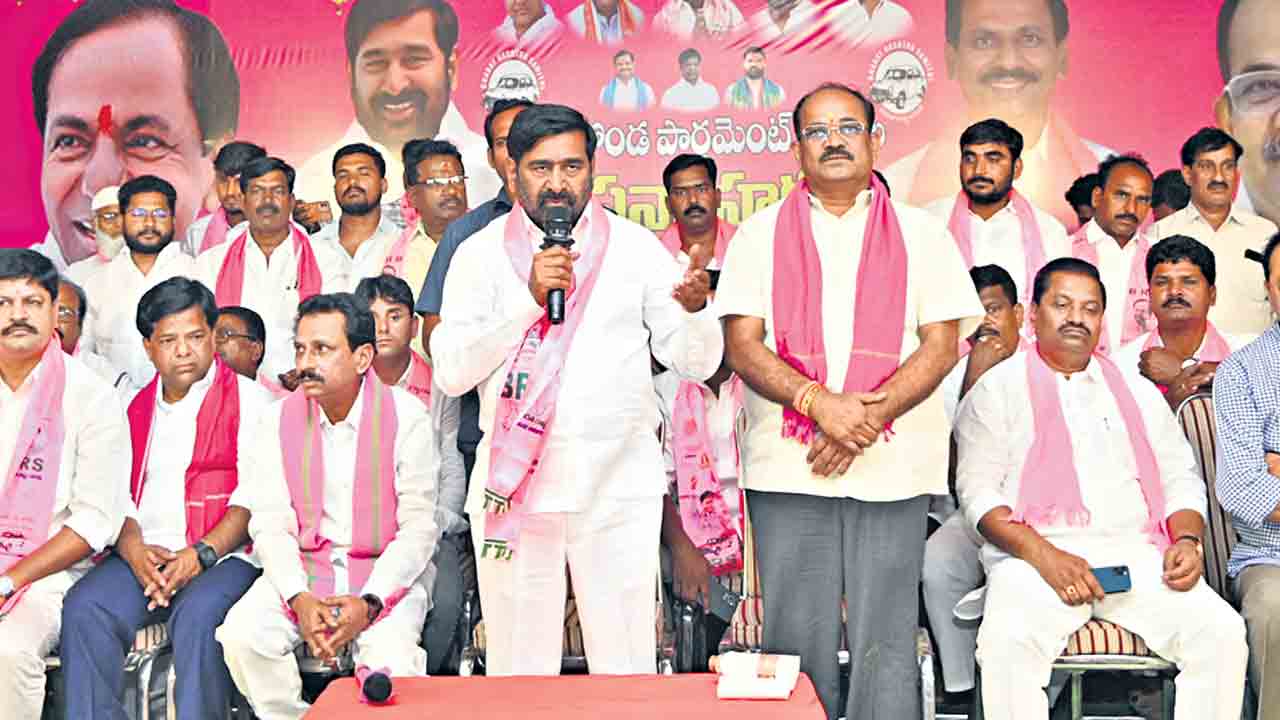 ఢిల్లీ కప్పం కోసం రైతులకు టోకరా