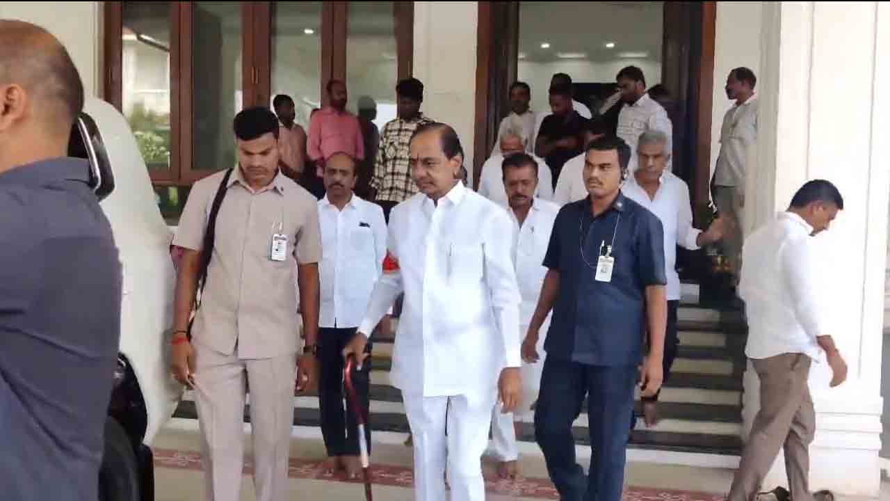 KCR | చేవెళ్ల ప్ర‌జా ఆశీర్వాద స‌భ‌కు బ‌య‌ల్దేరిన కేసీఆర్