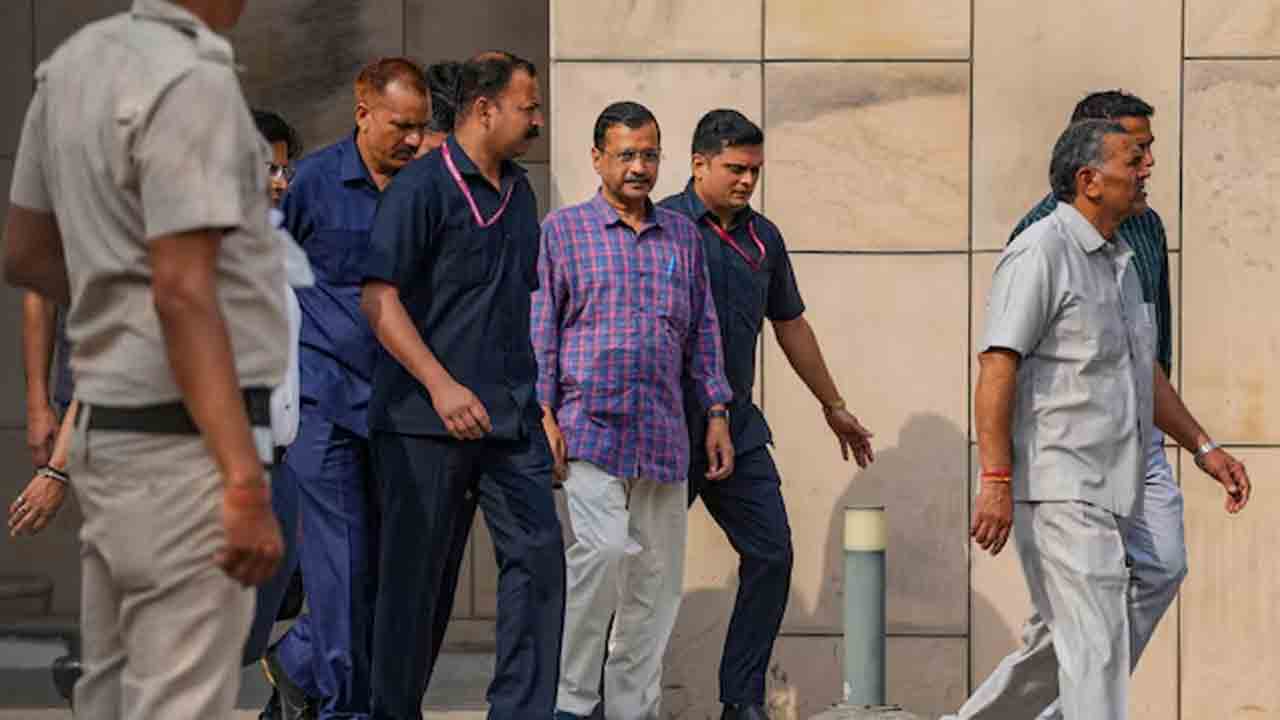 Kejriwal | కేజ్రీవాల్ బ‌రువు త‌గ్గ‌లేదు.. అతిషి వ్యాఖ్య‌ల‌ను తోసిపుచ్చిన జైలు అధికారులు