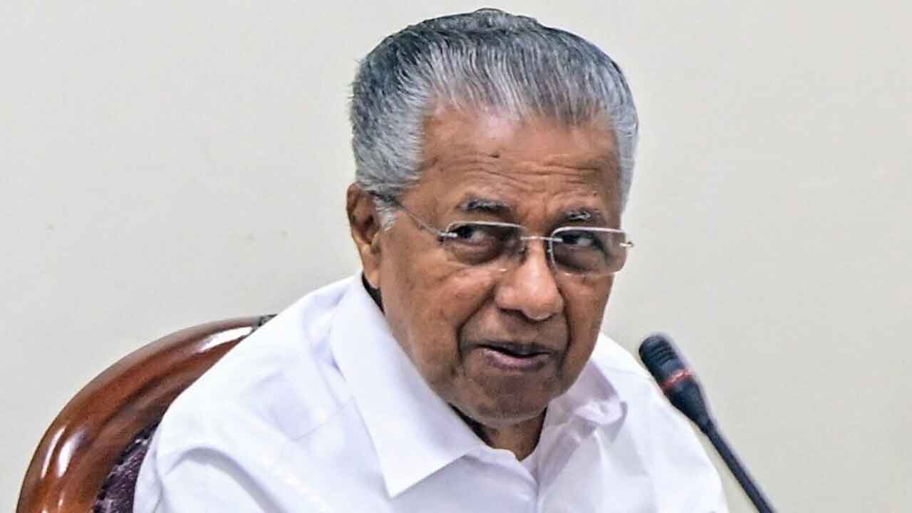 CM Pinarayi Vijayan | కాంగ్రెస్‌దీ బీజేపీ, సంఘ్‌ పరివార్‌ల ఆలోచనాధోరణే: కేరళ సీఎం విజయన్‌