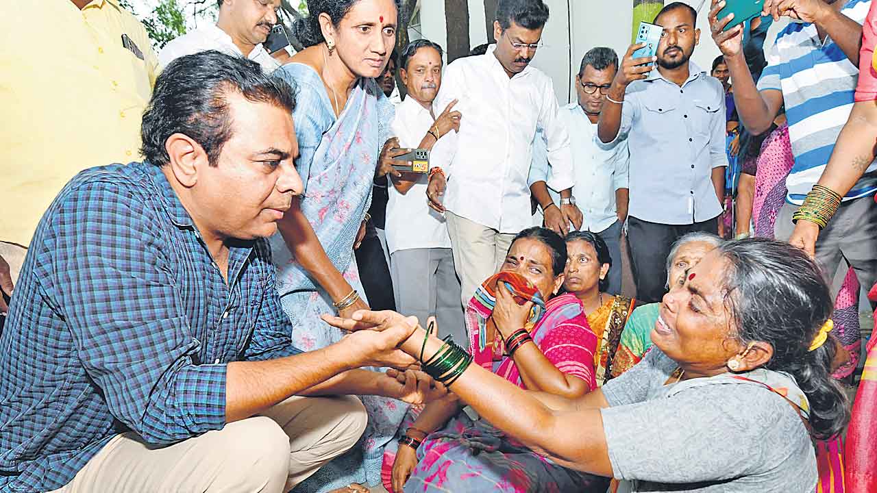 మళ్లీ ఉరికొయ్యకు నేతన్న