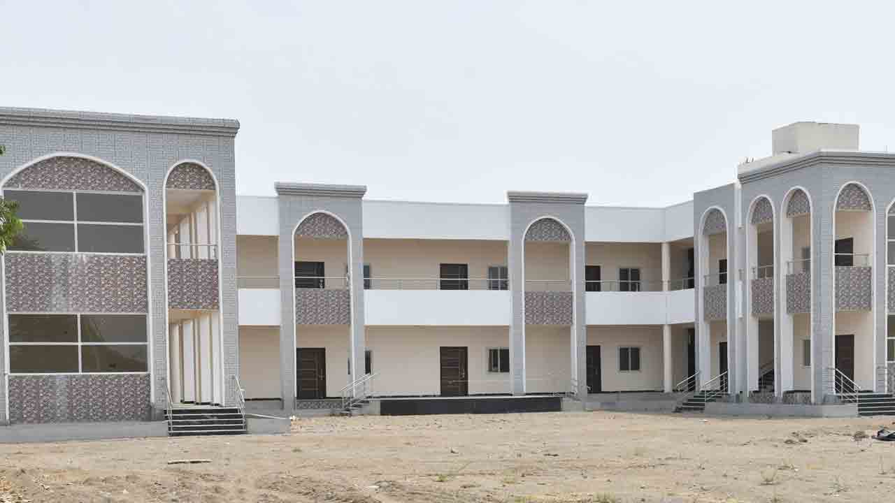 KTR | అమ్మ‌మ్మ ఊరిపై కేటీఆర్ మ‌మ‌కారం.. ఆమె జ్ఞాప‌కార్థంగా స్కూల్ భ‌వ‌నం..