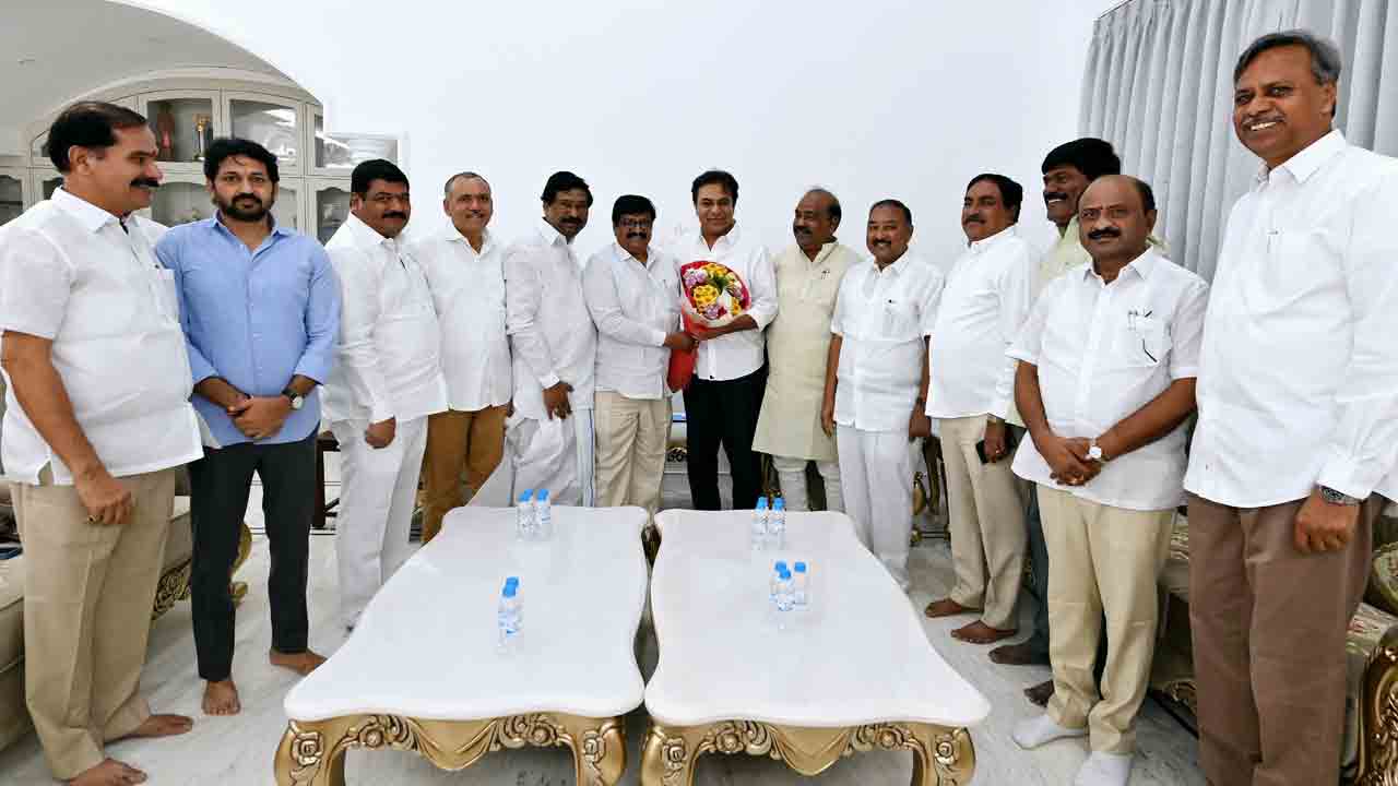 KTR | పెద్దపల్లిలో పెద్ద మెజారిటీతో గెలుస్తున్నం.. వరంగల్‌లో వంద శాతం విజయం మనదే : కేటీఆర్