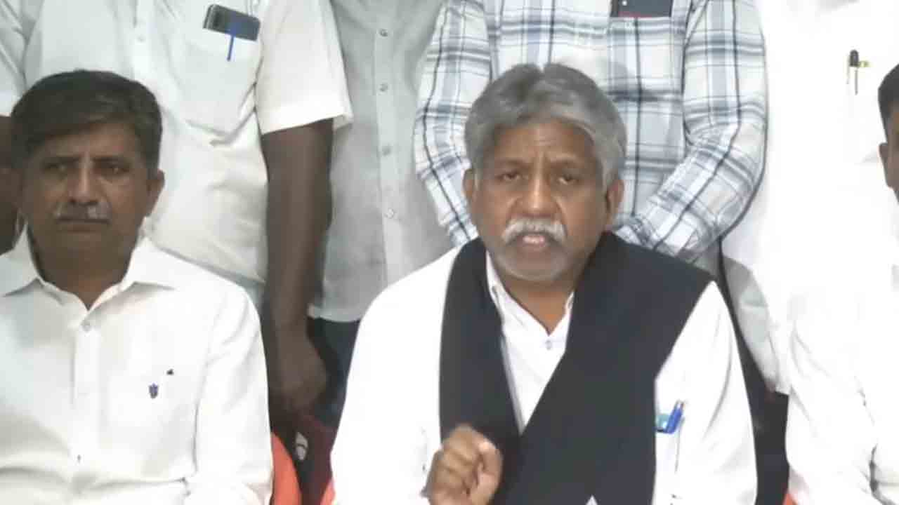 Manda Krishna | కడియం శ్రీహరిపై మందకృష్ణ మాదిగ మరోసారి ఫైర్.. ఎమ్మెల్యే పదవికి రాజీనామా చేయాలని డిమాండ్
