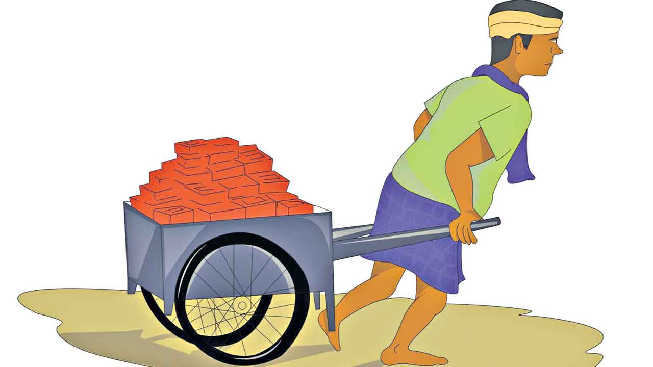 May Day | కూలీల వేతనాన్ని ఎగ్గొట్టిన వ్యక్తికి అంతిమ దినాన కఠిన శిక్షలు తప్పవు..!