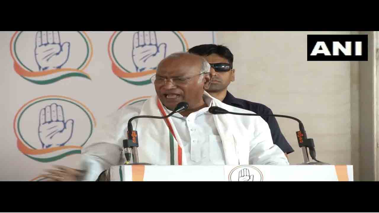 Loksabha Elections 2024 | ఎవ‌రి ఆస్తుల‌నూ కాంగ్రెస్ గుంజుకోదు : మ‌ల్లికార్జున్ ఖ‌ర్గే